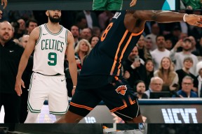 BB-NBA常规赛倒计时，波士顿凯尔特人关键时刻刷新队史纪录，细节引发关注，球迷炸锅，心理建设被强调的简单介绍-BB